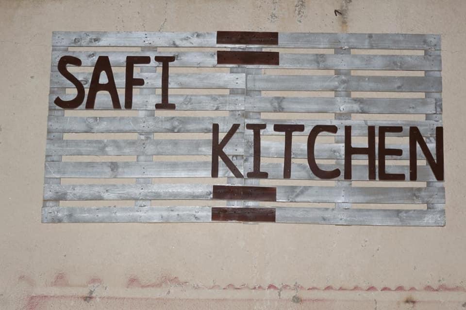 Safi Kitchen Hostel Gawr as-Safi Ngoại thất bức ảnh